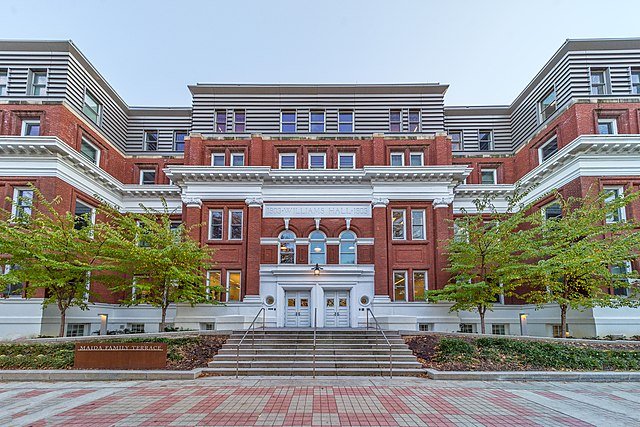 Leigh supplemental essays; collegadvisor.com image: a photo of Williams Hall at Lehigh University