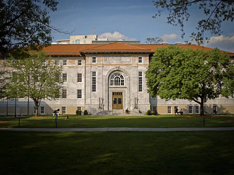 College Essay Guides Find the 100 Free Info at College Advisor