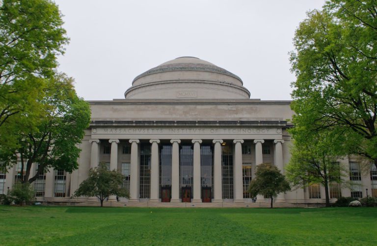 How To Get Into MIT Massachusetts Institute Of Technology