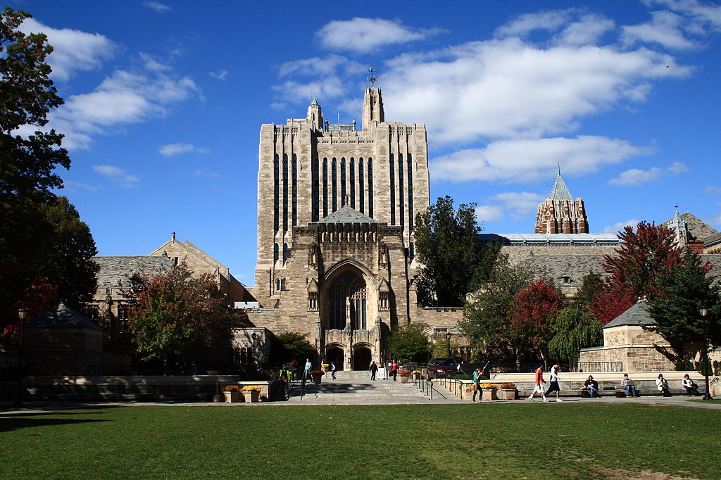 How to get into yale; collegeadvisor.com image; a photo of Sterling memorial library on the yale campus