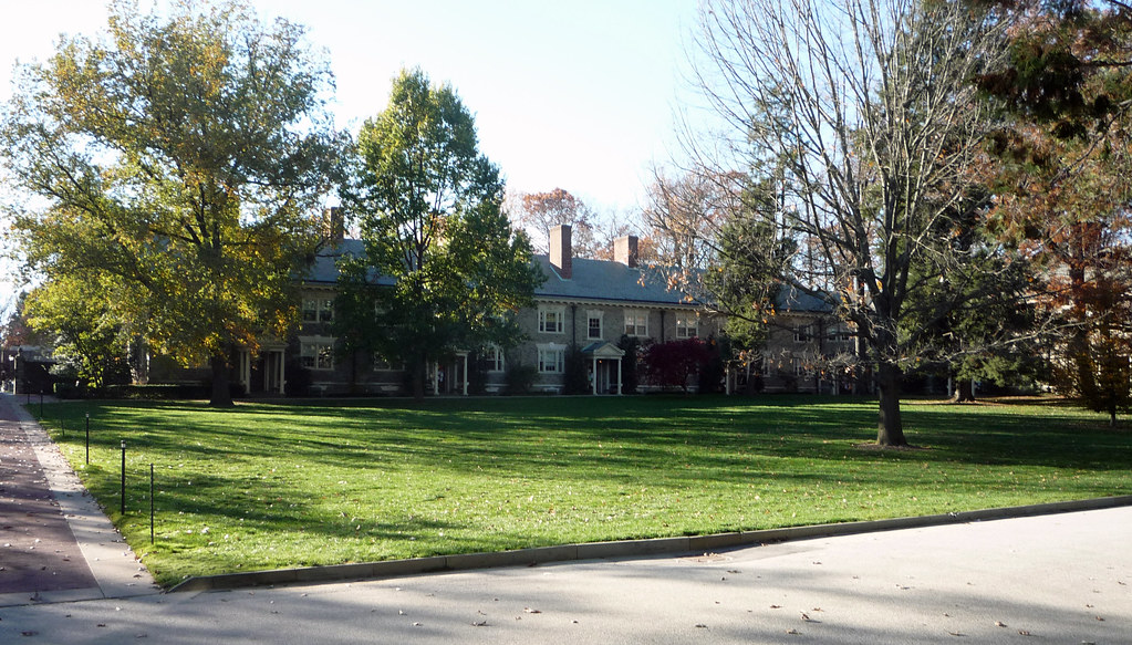 How to Get Into Haverford College; collegeadvisor.com image: a photo of Haverford College campus