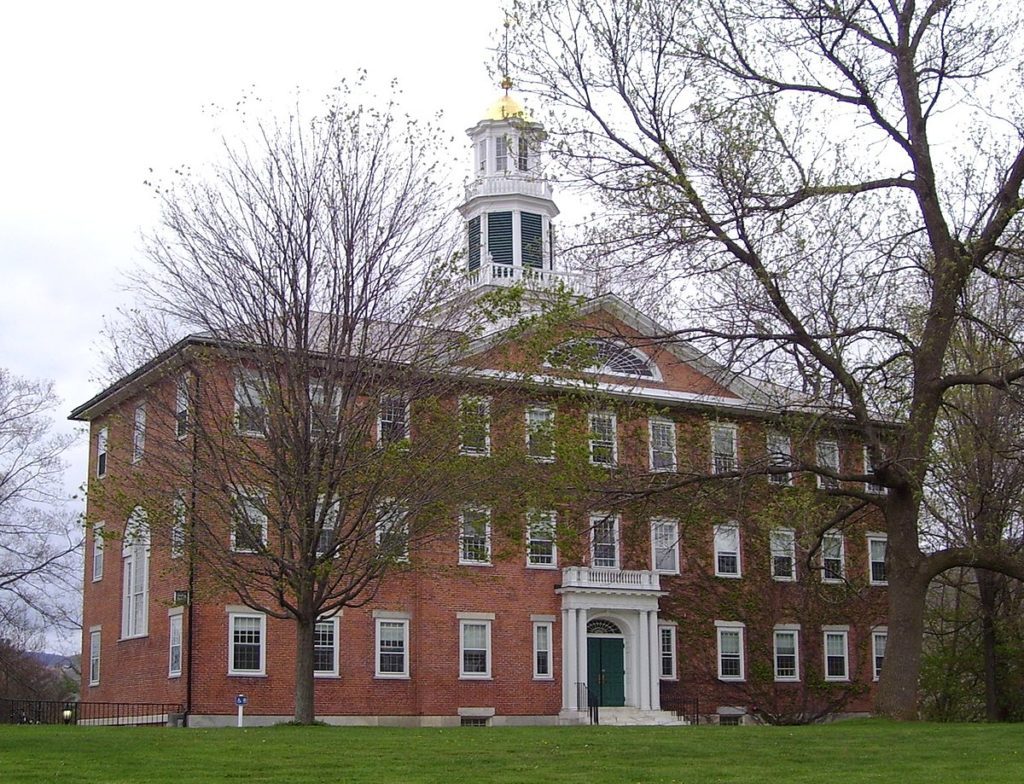 How to Get Into Williams College; collegeadvisor.com image: a photo of Williams College's Griffin Hall