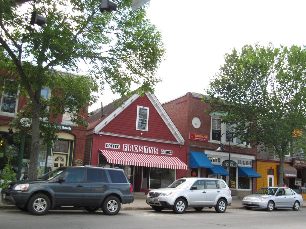 best college towns- brunswick