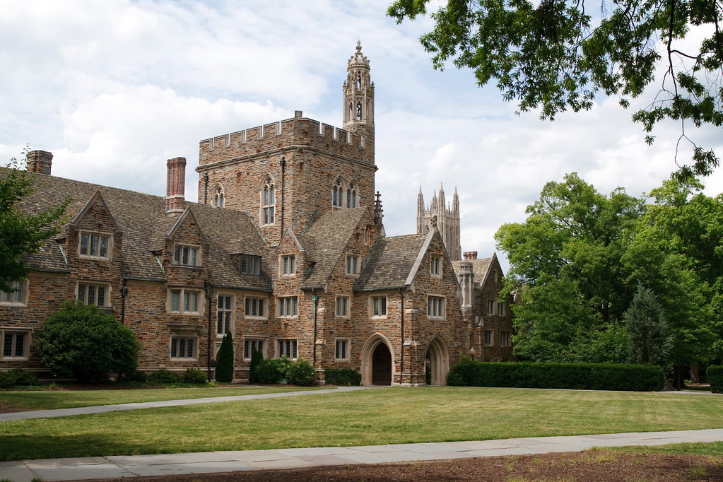 Duke University Essay Guide