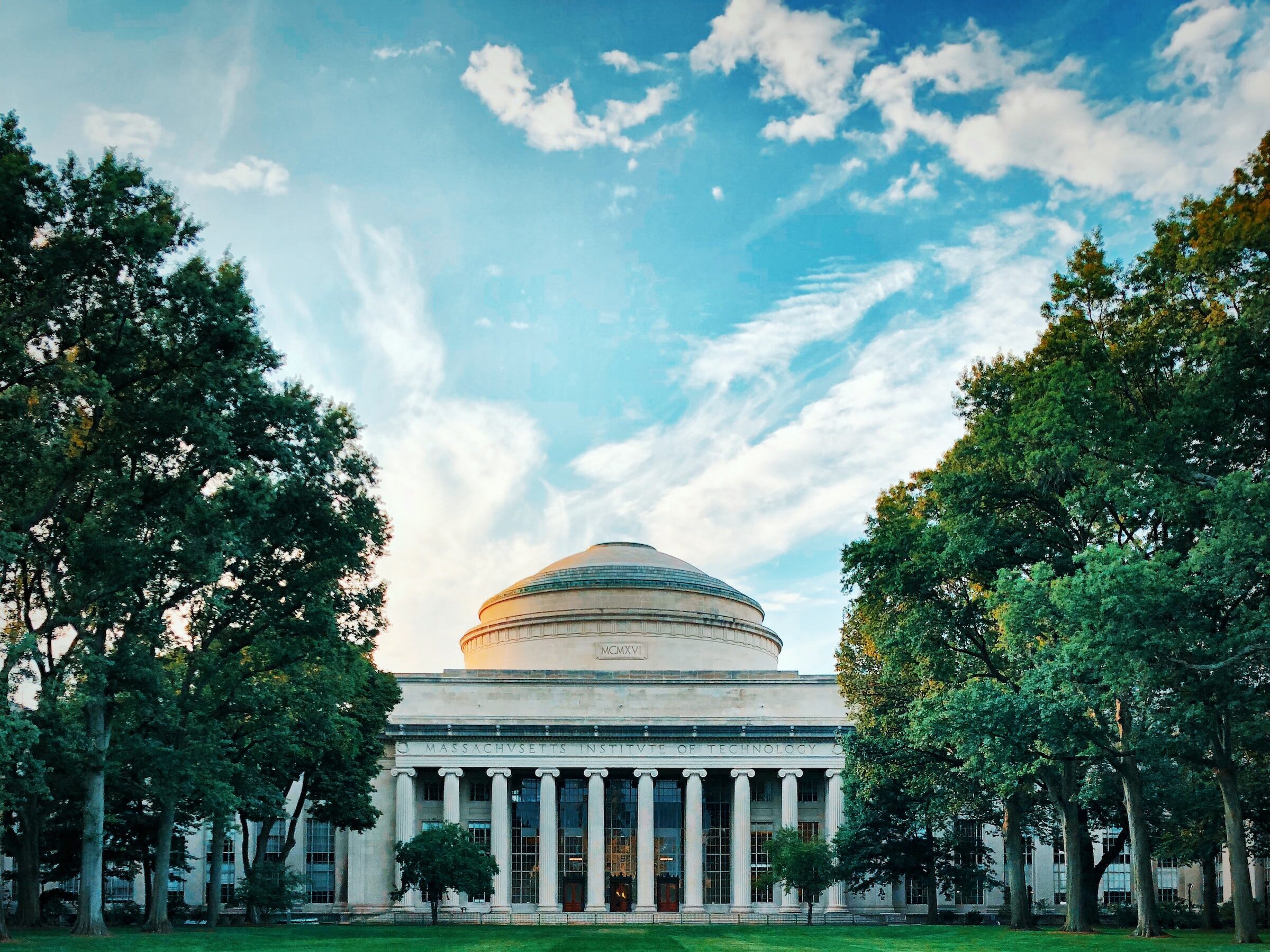 mit admission tour