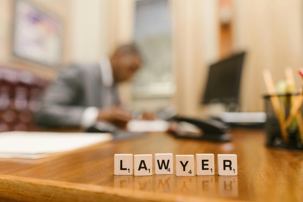 how to become a lawyer